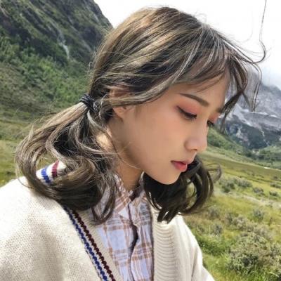 头像伤感女生图片，伤感女生头像（伤感难过气质女生微信头像）