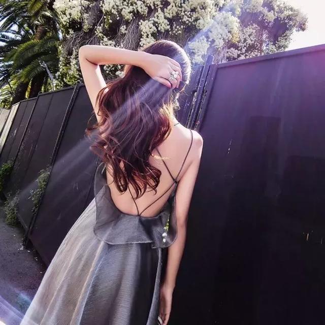 好看的背影图片女生，28张背影图微信（背影头像集）