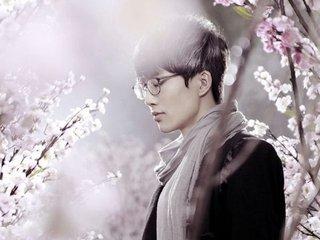 千百度歌词，千百度歌词表达什么感情（许嵩歌词上大学语文教材）