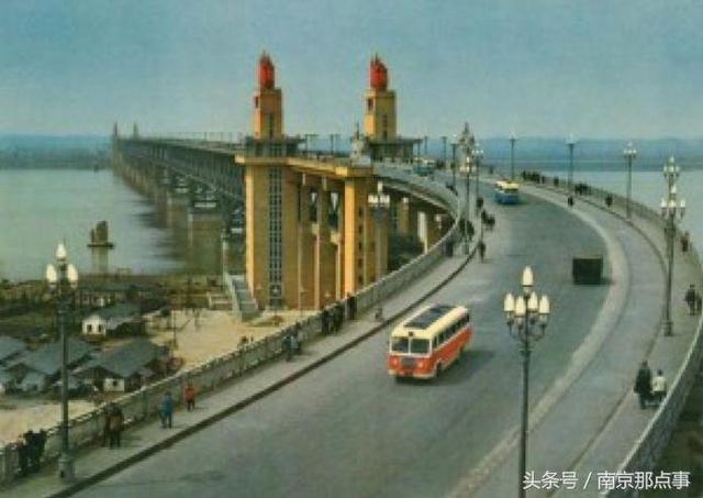 南京长江大桥大桥简介，南京长江大桥百科（关于南京长江大桥你所不知道的一切）