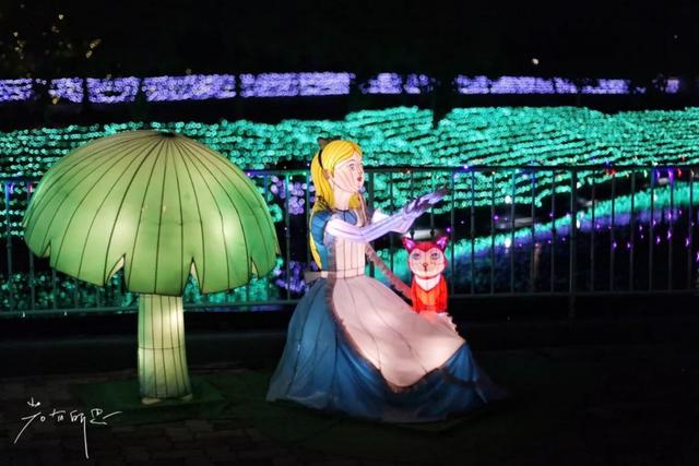 日语欢迎光临怎么说，日语餐厅服务员用语大全（日本的这个地方）