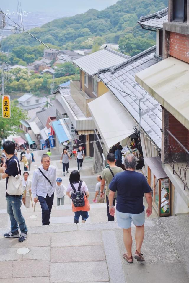 日语欢迎光临怎么说，日语餐厅服务员用语大全（日本的这个地方）