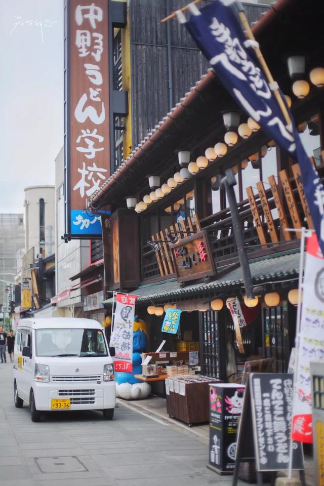 日语欢迎光临怎么说，日语餐厅服务员用语大全（日本的这个地方）