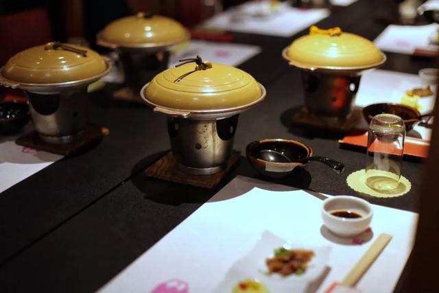 日语欢迎光临怎么说，日语餐厅服务员用语大全（日本的这个地方）