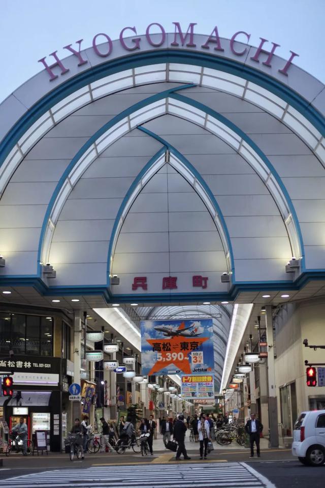 日语欢迎光临怎么说，日语餐厅服务员用语大全（日本的这个地方）