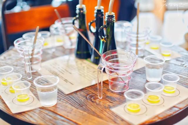 日语欢迎光临怎么说，日语餐厅服务员用语大全（日本的这个地方）