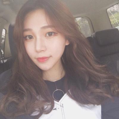 头像女生简单气质，女生头像气质简单（简单大方的气质女生微信头像）