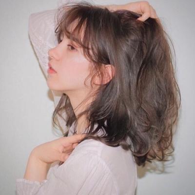 欧美女生头像微信，欧美女生头像（超好看的欧美女生微信头像2018精选）