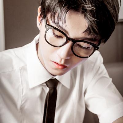 王俊凯，的毕业旅行，微信头像，王俊凯，的毕业旅行（TFBOYS王俊凯头像）