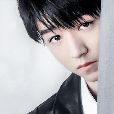 王俊凯，的毕业旅行，微信头像，王俊凯，的毕业旅行（TFBOYS王俊凯头像）