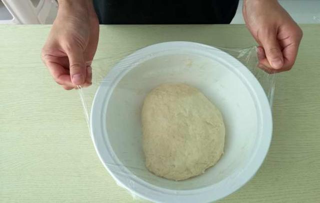 油条怎么做好吃，油条的做法（教你在家做放心油条）