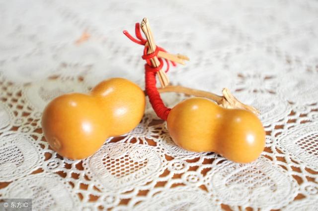 什么属相不能挂葫芦，摆放风水蝉、公鸡饰物、花瓶养花、紫金葫芦、貔貅——阳宅风水