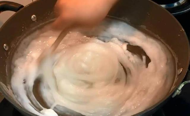 陕西凉粉的做法和配方，四川冰凉粉的做法与配方（陕西凉粉最正宗的做法）