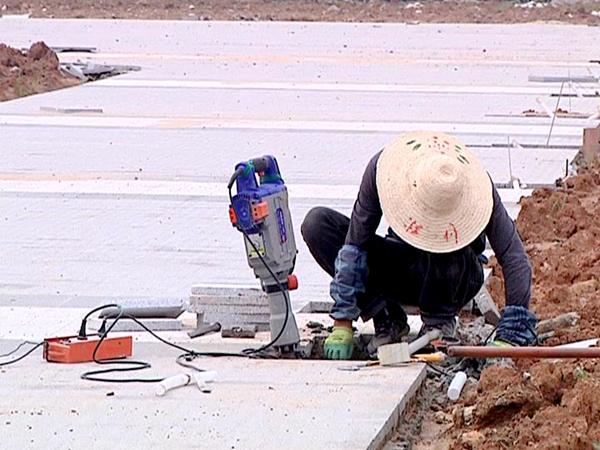 江苏大学京江学院宿舍条件怎么样，宿舍几人间（江苏大学京江学院新校区建设进展顺利）