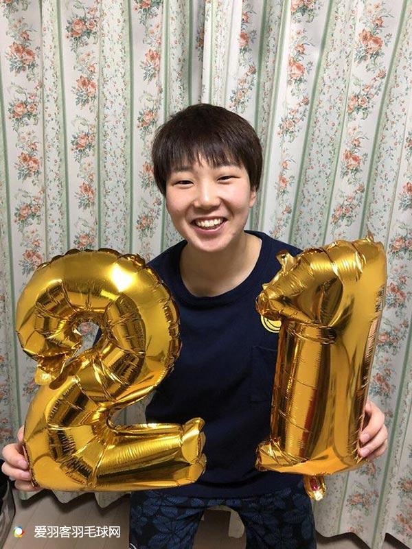 日本羽毛球运动员山口茜的身高，日本女单羽毛球选手山口茜身高（21岁，许愿每局都拿21分）