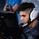 csgo分辨率怎么拉伸，csgo分辨率怎么拉伸到最大（CSGO职业哥的准星与视角设置）