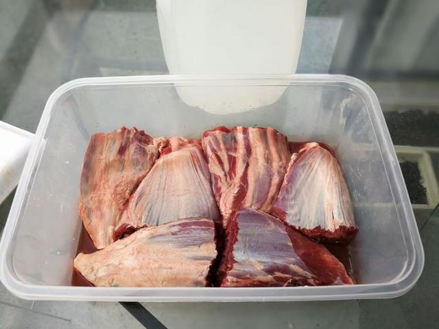 秘制牛腱子做法步骤，牛腱子快速做法（研究了很久才成功的配方送给大家）