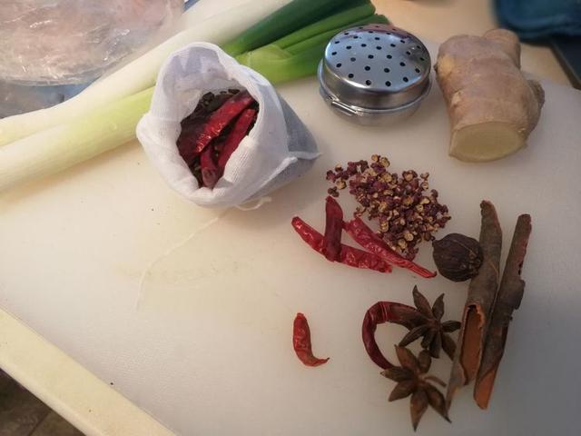 秘制牛腱子做法步骤，牛腱子快速做法（研究了很久才成功的配方送给大家）