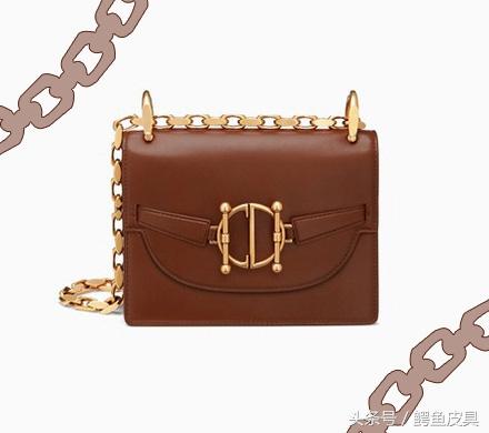 为什么叫刘雯大婊姐，刘雯是谁的表姐（时尚界大表姐刘雯为什么叫大表姐）