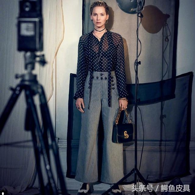 为什么叫刘雯大婊姐，刘雯是谁的表姐（时尚界大表姐刘雯为什么叫大表姐）