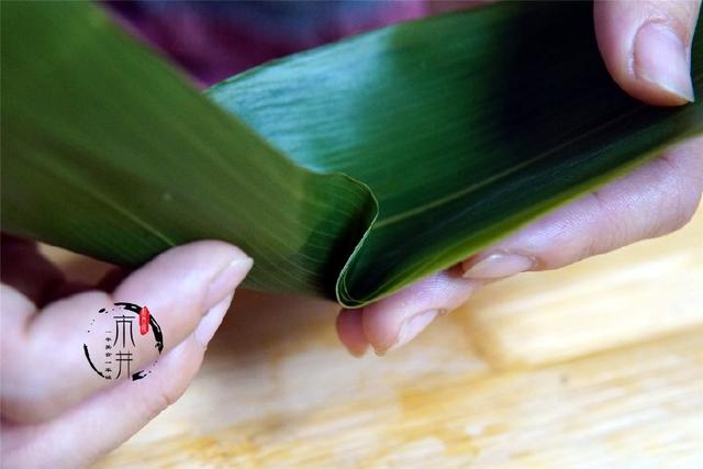 包粽子的配料有哪些，包粽子的材料（包粽子就这么做）