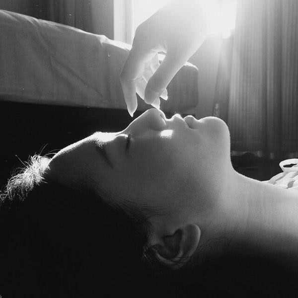 心情不好怎么发朋友圈，心情不好怎么发朋友圈句子（一个人心情不好的朋友圈说说）