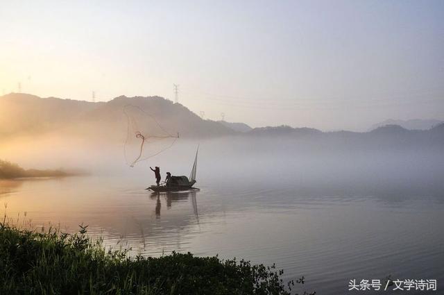 飞花令“烟”——日暮汉宫传蜡烛，轻烟散入五侯家