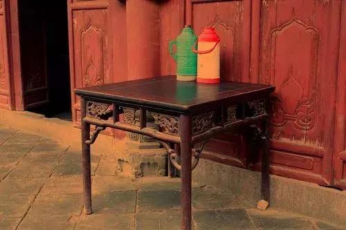 含桌字的成语,含有桌子的成语(桌和案,到底有什么不同) 含桌字的成语,含有桌子的成语(桌和案,到底有什么不同)