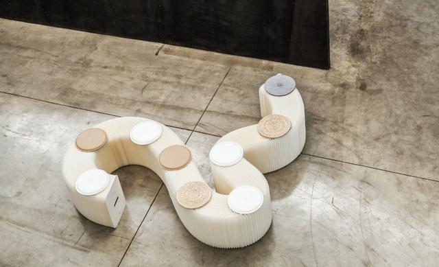 折纸床怎么折，怎么折折纸床（还拿了德国红点设计大奖和国际专利）