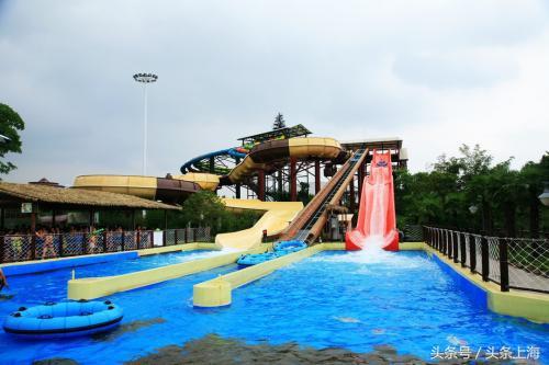 上海水上乐园有哪些，上海水上乐园有哪些地方（那就来上海四大热门水上乐园）