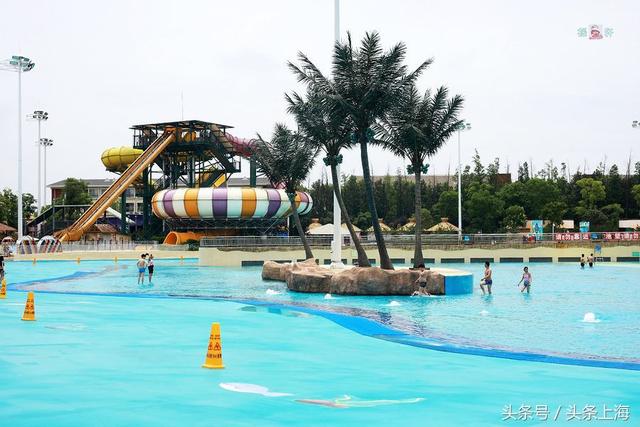 上海水上乐园有哪些，上海水上乐园有哪些地方（那就来上海四大热门水上乐园）