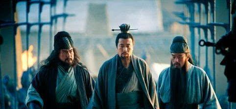 曹操刘备孙坚简介，刘备曹操孙坚三人起兵有什么不一样