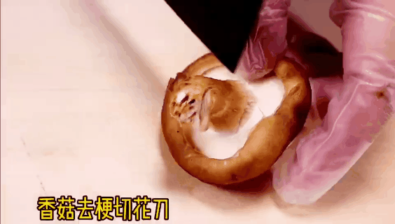 鲍鱼粉丝怎么做最简单的方法，鲍鱼和粉丝怎么做（这道比肉还好吃的“鲍鱼”煮粉丝）