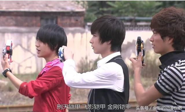 铠甲勇士拿瓦中饰演马青山的是谁，铠甲勇士拿瓦马青山（铠甲勇士里的五支铠甲队伍）