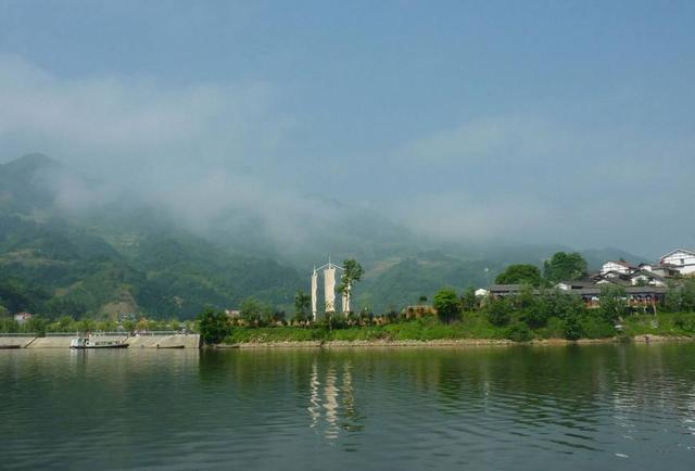 陕西安康旅游景点，安康有哪些旅游景点（盘点陕西安康六大旅游景点）