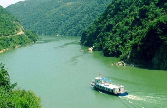 陕西安康旅游景点，安康有哪些旅游景点（盘点陕西安康六大旅游景点）