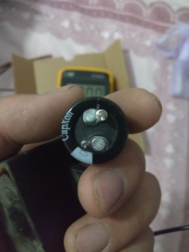 电容正负极怎么分，pcb板电容正负极（8种不同的电容正负极区分方法）