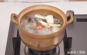 鳖汤的做法，鳖甲汤的做法（鲜美到不吃山药、不吃甲鱼的都喝得停不下来）