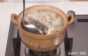 鳖汤的做法，鳖甲汤的做法（鲜美到不吃山药、不吃甲鱼的都喝得停不下来）