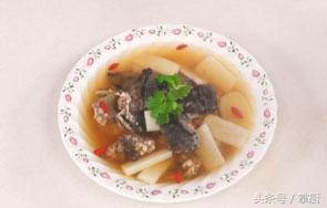 鳖汤的做法，鳖甲汤的做法（鲜美到不吃山药、不吃甲鱼的都喝得停不下来）