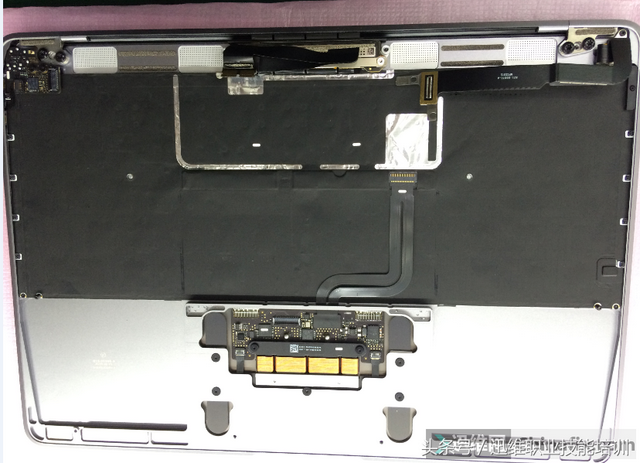苹果a1534笔记本是哪一年，a1534笔记本是哪年出厂（换了个小电容就修好了）
