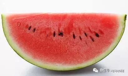 吃西瓜有哪些益处，西瓜几大功效和禁忌
