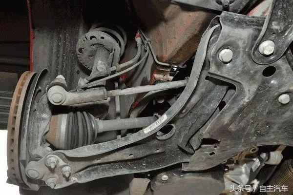 汽车保养周期一览表，轿车保养周期（最全汽车保养周期表，值得收藏）