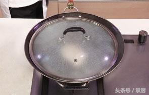 怎样做鱿鱼丝这道菜，鱿鱼丝这么做，好吃到停不下来