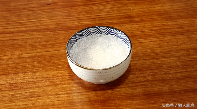 怎么做葱油花卷，葱香花卷怎么做最简单又好看（教你做好看又好吃的葱油花卷）