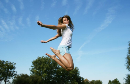 四季的特点简短，一句话春夏秋冬的特点（不同的季节有不同的特点）