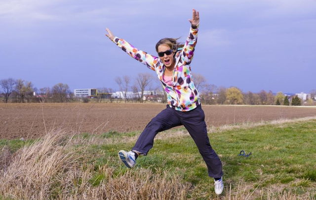 四季的特点简短，一句话春夏秋冬的特点（不同的季节有不同的特点）