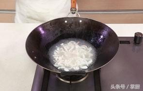 怎样炒鱿鱼丝又嫩又好吃，用带有独特海香的鱿鱼