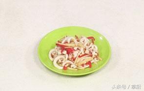 怎样炒鱿鱼丝又嫩又好吃，用带有独特海香的鱿鱼