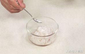 怎样炒鱿鱼丝又嫩又好吃，用带有独特海香的鱿鱼